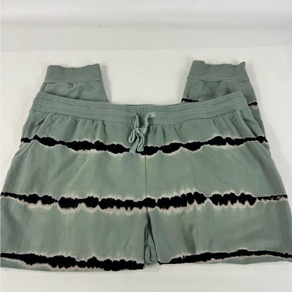 Torrid Green Terry Crew Neck Long Sleeve Active Sweatshirt and Jogger Set 2X/3X - Picture 13 of 14